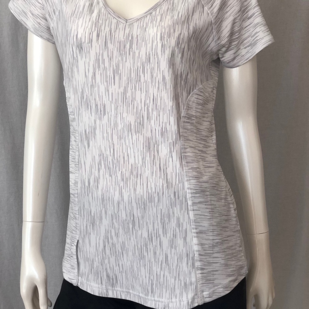 VELOCITY White combo active top